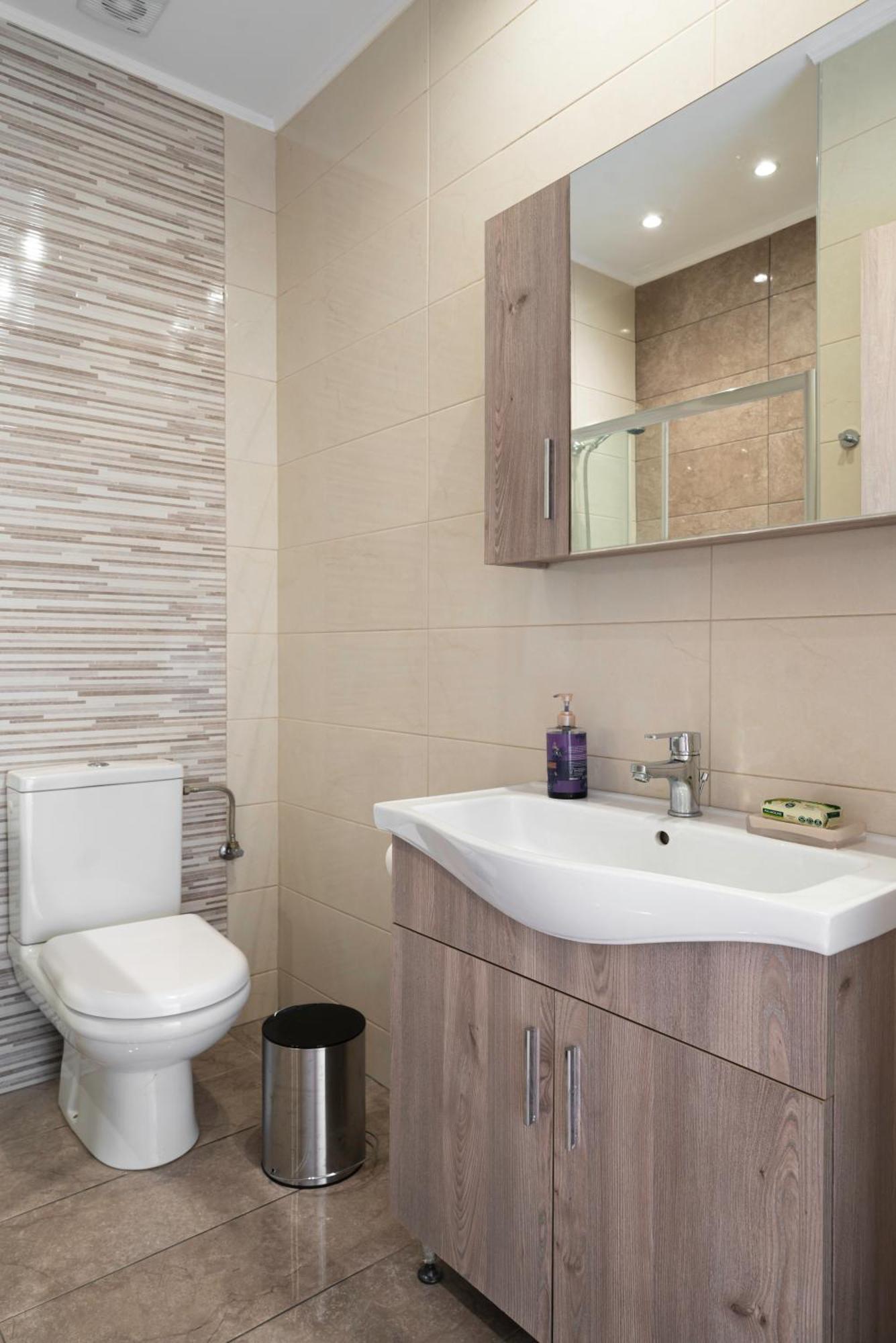 Neon Apartment, Modern, High Quality, Central Apt, Heraklion City Екстериор снимка